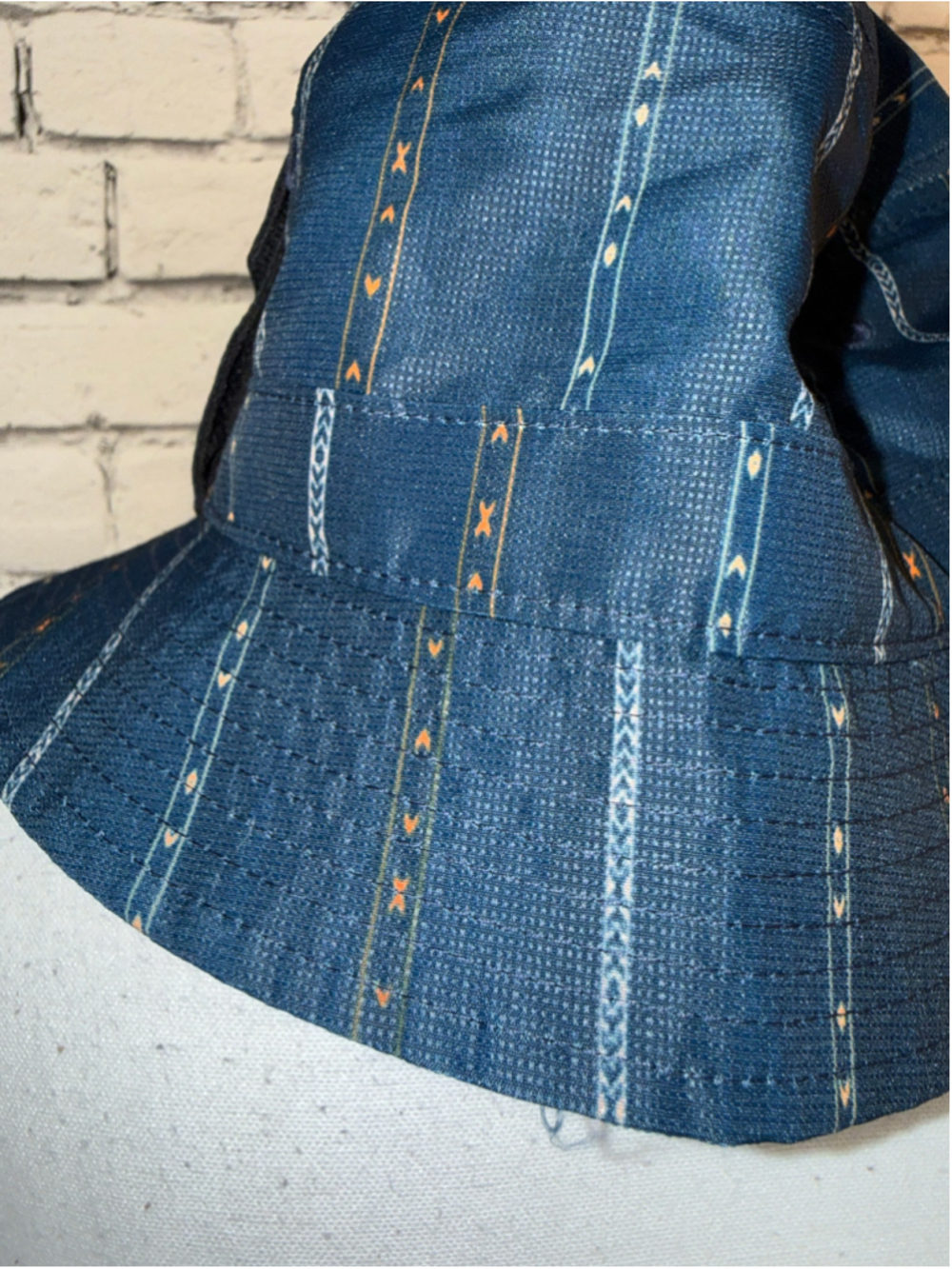 Men's Prana Bucket Hat Kootenai One Size with Pocket Blue Black Tribal Aztec - Picture 5 of 8